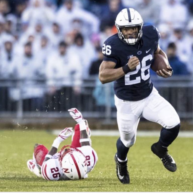 d1highlights's tweet photo. 🚨BREAKING🚨
Early afternoon news out of Memphis, 2022 WR @Cameron55547899 out of @gomahslions has been offered by @PennStateFball ‼️ @CoachStubbs comes into the state & likes what he sees. @J3MTraining @BHZKID23 @DecarloWoodmore @RN_JK808 @JPrince30 @D1HighlightsMag #j3m #d1h https://t.co/7LDlDQvc13