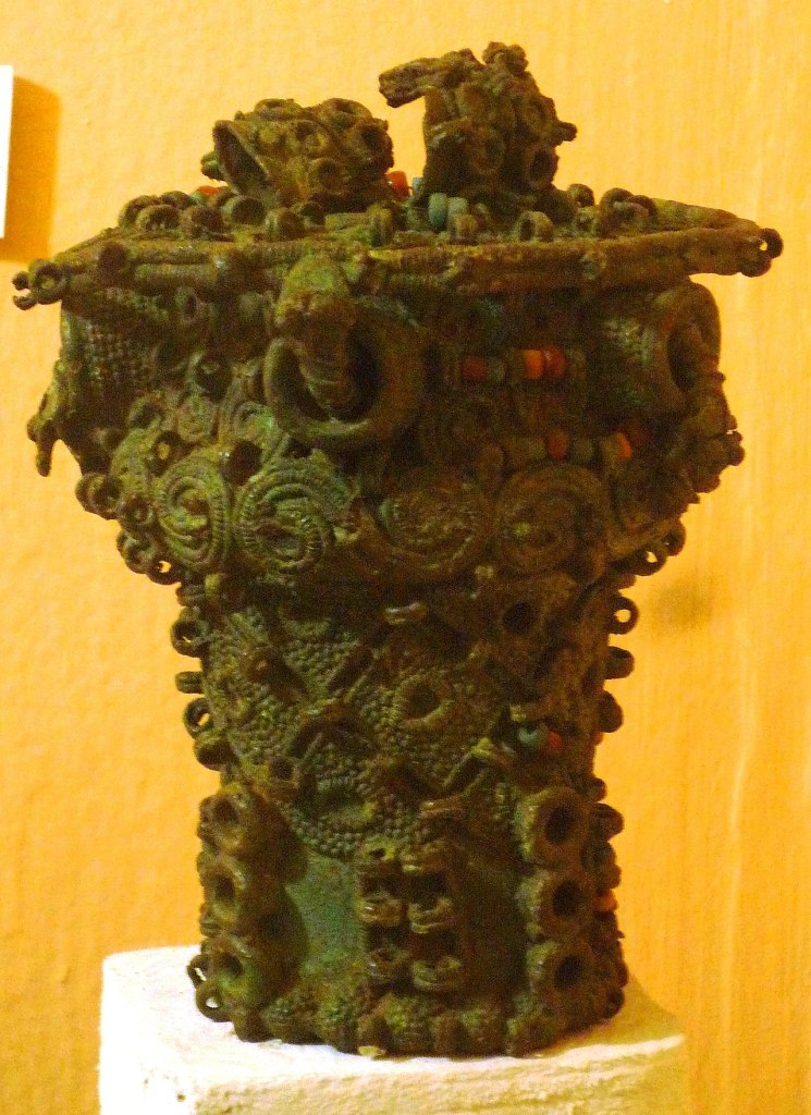 The Nri Kingdom is remembered for its bronze artefacts many of which were looted by the British Empire were its system of governance through traditional customs and peace.  https://twitter.com/Joe__Bassey/status/1297052719300202496?s=19