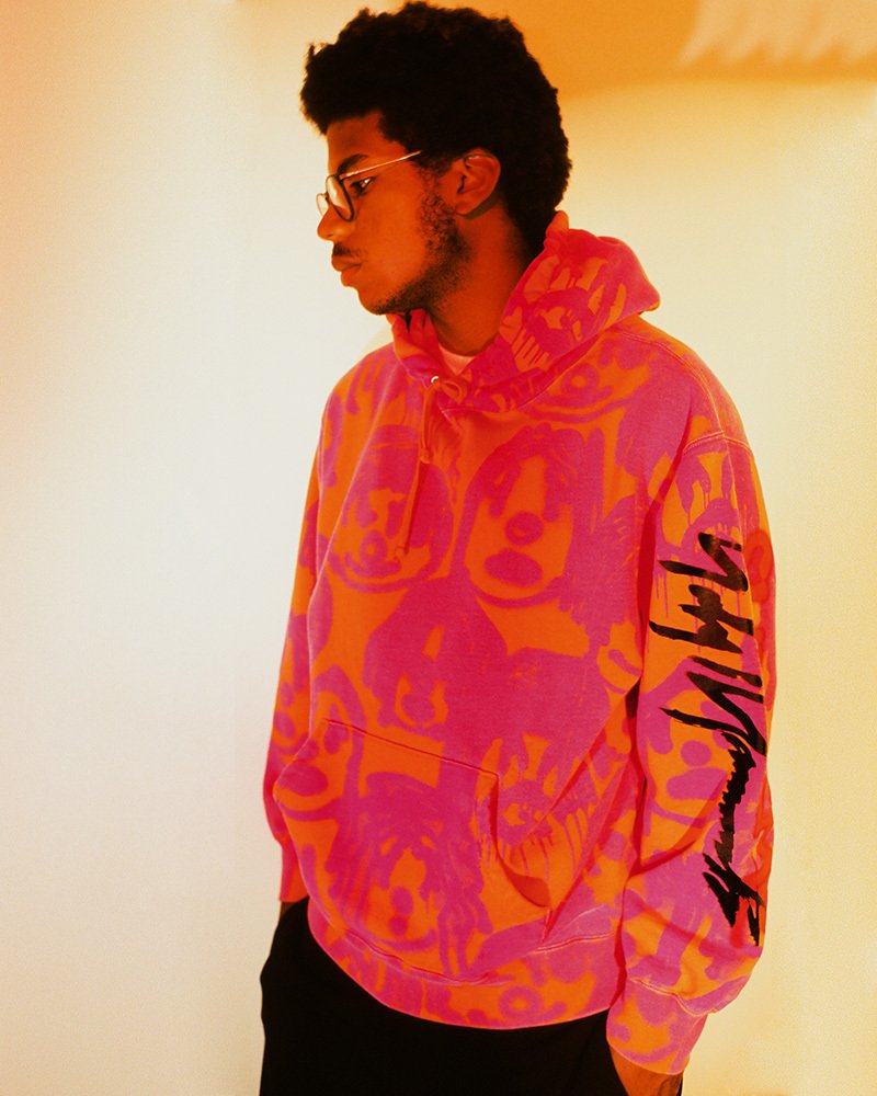 TheLinkAngel's tweet photo. okay this hoodie is hardd asf might be first preme pickup of the season https://t.co/u8ya7aQiKK