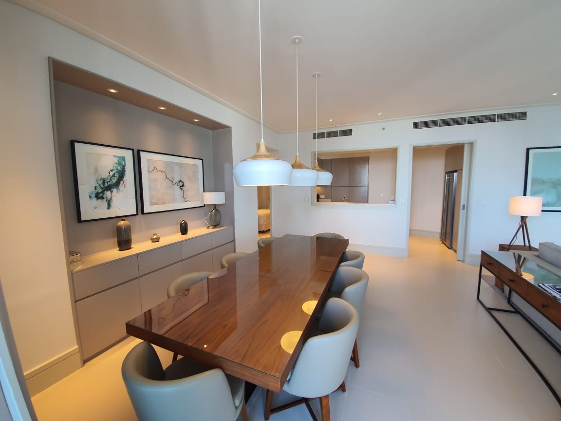 simbajames's tweet photo. Proud to offer this exquisite, 1984 sqft 3 bed fully serviced apartment in Vida Residences, #Downtown , #Dubai .Full #BurjKhalifa view. Asking AED 250,000. For more info call/whatsapp on +971525596613 #RealEstate #Realtor #mydubai #luxuryhomes #mydxb #simbajames #newlisting https://t.co/6DknOHuxzl