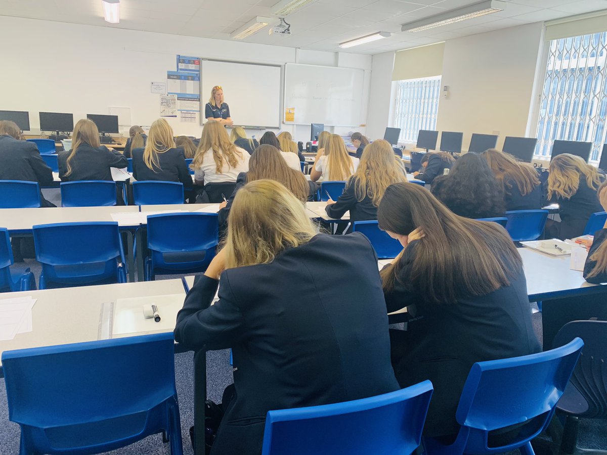 PATCarletonHigh's tweet photo. Today was our first day back for all students and staff- it was great! Thank you to everyone for their #positivity and willingness to adapt to new routines. Many things maybe different but our ethos and standards remain unchanged #achievement #focussedlearning #Smashingit https://t.co/BrVQMGj7rI