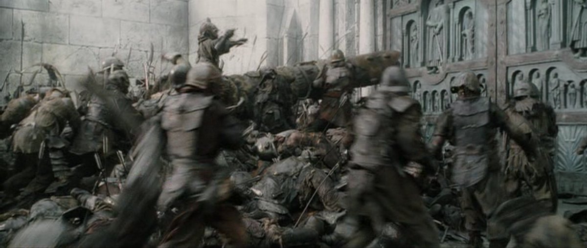 bosemergmann's tweet photo. WHATS GOING ON IN MINAS TIRITH AND HOW U CAN HELP: A THREAD ‼️ https://t.co/Q1bEW6yMRT