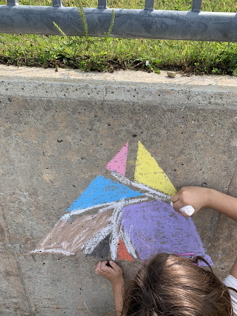 EllenSullyOT's tweet photo. Very excited to be back at school with kids!!!  A beautiful day to do some OT activities outside ☀️ #finemotor #shoulderstability #posturalcontrol @BlanchardMem https://t.co/3ijIuDNCt6