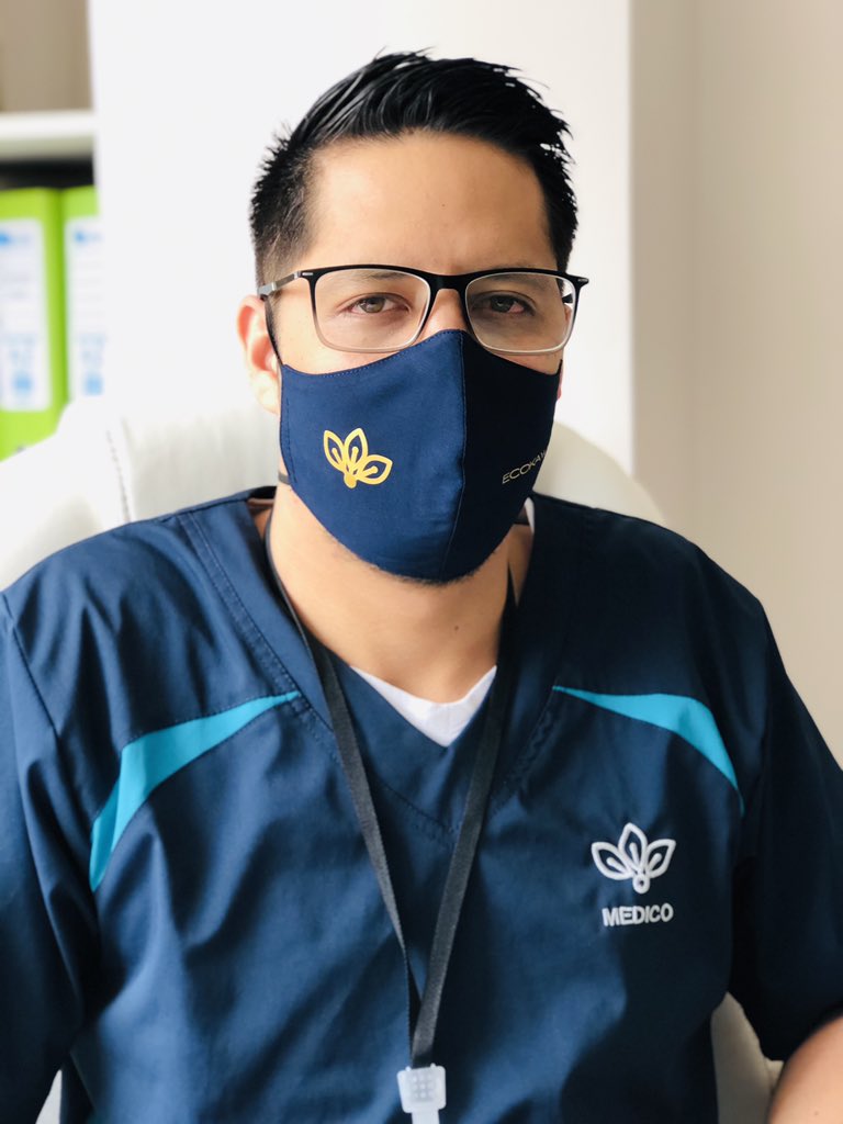TremendoVilla's tweet photo. Médico Pastuso es el primer profesional de la salud, en tratar con Cannabis medicinal en el sur occidente colombiano, y @EcoKawsay cuenta con aval del INVIMA, segunda clínica en el pais que trata a sus pacientes con este cultivo @Idarcos es el gestor de este avance. https://t.co/RYfgqbtHSF