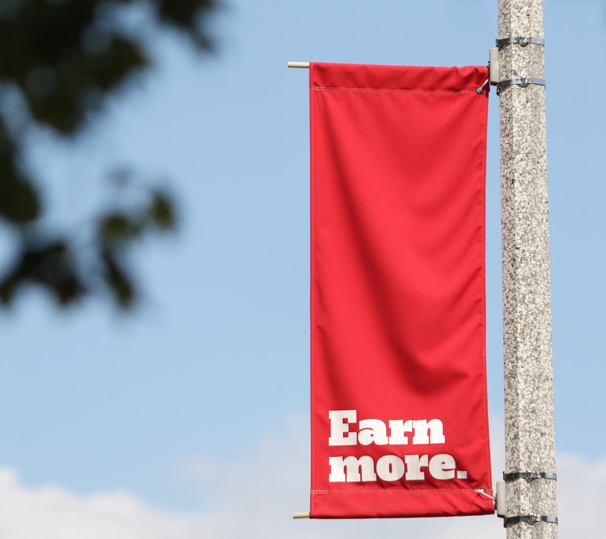 WabashCollege's tweet photo. 🔴 This college is special.

🔴 This college makes a difference. 

🔴 This college is one of the best in the nation. 

And we have the rankings to back it up. 

See the latest results from @USNewsEducation here: https://t.co/GDFoA9WIkP https://t.co/bC3tLMugkF