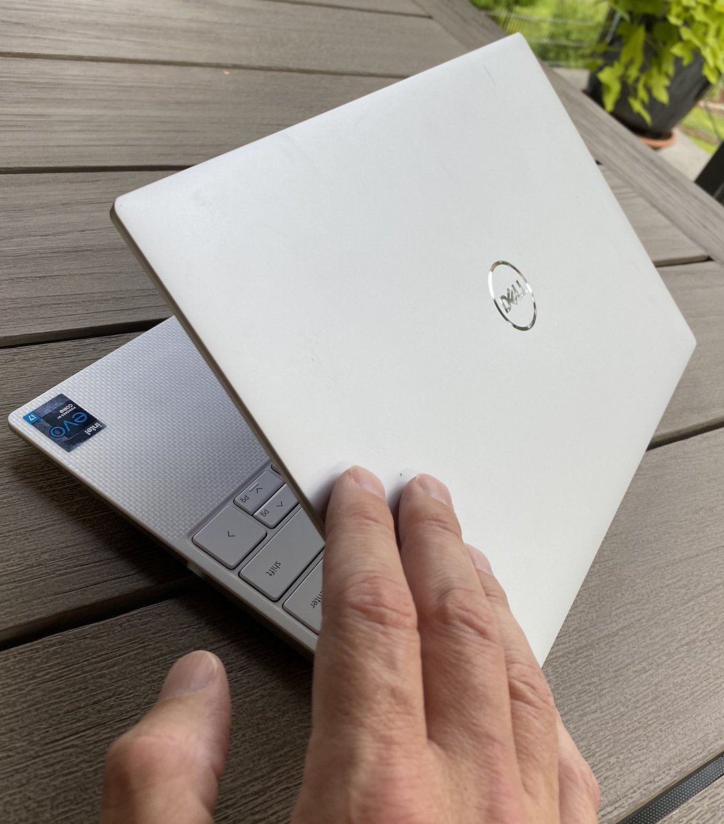 Hello, wonderful! 
#Dell #IntelEvo