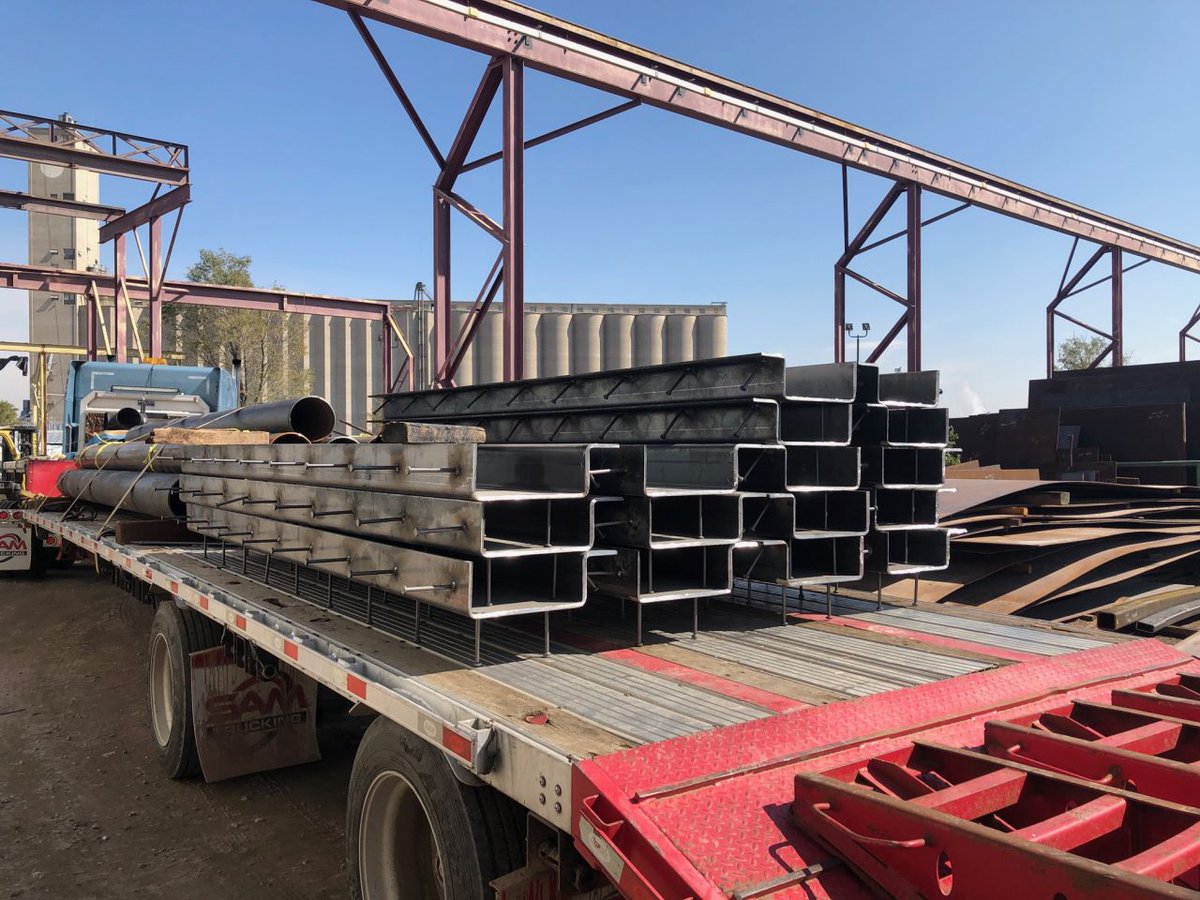 Longero_Inc's tweet photo. Embeds, .500" bent plates, with HAS stud welded. Shearing, Press brake and stud shooting all done inhouse. #steelfabrication #metalfabrication #steel #welding #longero #coloradosteel #pressbrake #channels #engineering #construction #stud #studwelding https://t.co/i4W8SIyogU
