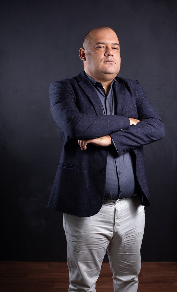 wenneroficial's tweet photo. A Polarização Inevitável!
São dois caminhos:
A atual gestão ou a nossa proposta de um Plano de Governo focado na vontade da população mais humilde. Os que defendem um terceiro caminho só fortalecem o atual prefeito e a hegemonia de Ernesto Roller.
Chegou a nossa hora!
#WennerSim https://t.co/15QJabHQMZ