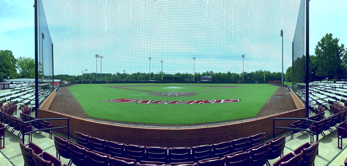NorkusKaydon's tweet photo. I’m extremely blessed and excited to announce my commitment to Southern Illinois University to pursue my academic and athletic career! I would like to thank my parents and all the coaches who have helped me through this process! #gosalukis @SIU_Baseball @Longshots_BB https://t.co/QEHq8YymID