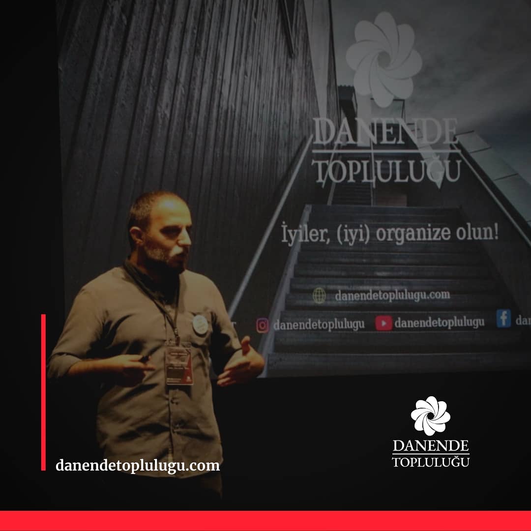 DanendeT's tweet photo. Sevgili dostlar, cumartesi günü Topluluğumuza yeni katılım sağlayan dostlarımızla güzel bir Tanışma Programı gerçekleştirip döneme başladık. Önce biz kendimizi, derdimizi ve hayallerimizi anlattık sonra dostlarımızı tanıyıp dertte ve hayalde ortak olduk. https://t.co/Z40nTRBsJx