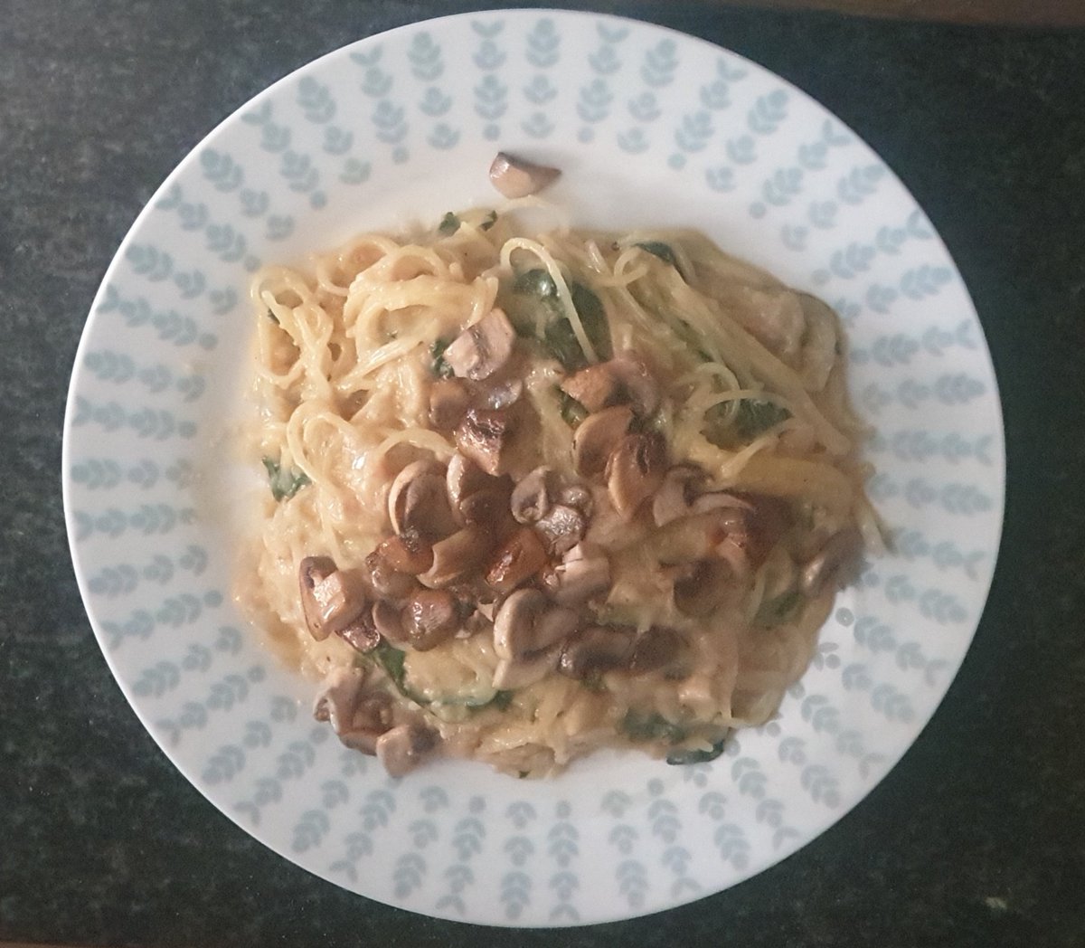 S_R_Thom's tweet image. #LowPro Dairy Free Pasta Al Fredo
I wanted to make a creamy #lowpro pasta sauce that we could all eat for dinner &amp;amp; just substitute the pasta for my daughter. I managed to make this from scratch. Its dairy free, amazing in taste &amp;amp; really easy to make 😃 😋 #HCU #Homocystinuria