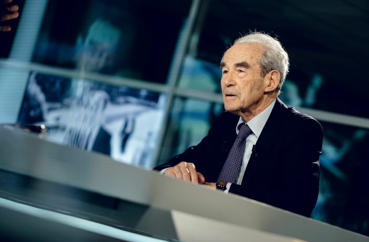 Le Parisien tweet media