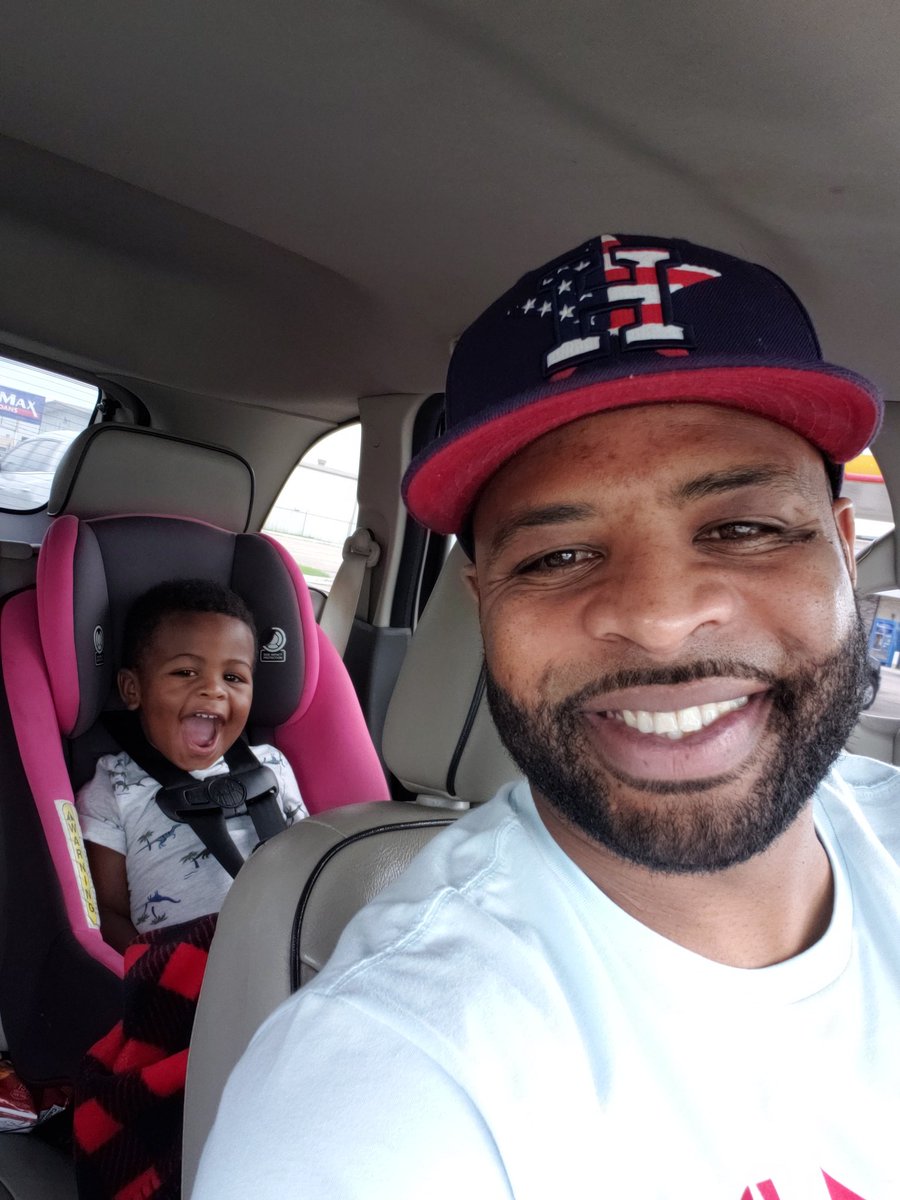 JWilliams_85's tweet photo. My son & I..
#boydad #brayson #wejammin https://t.co/YAEiuR7Gth