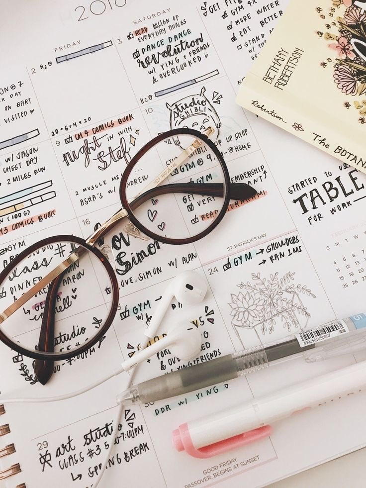 pendingstudy's tweet image. hello #studytwt
i want to find moots so we can help motivate eachother and work the best we can to achieve our goals

~ call me saffi (she/her) 
~ second year of college
~ maths, law and psychology 
~ i also like kpop and mostly grime 

rt/like to be moots ✨