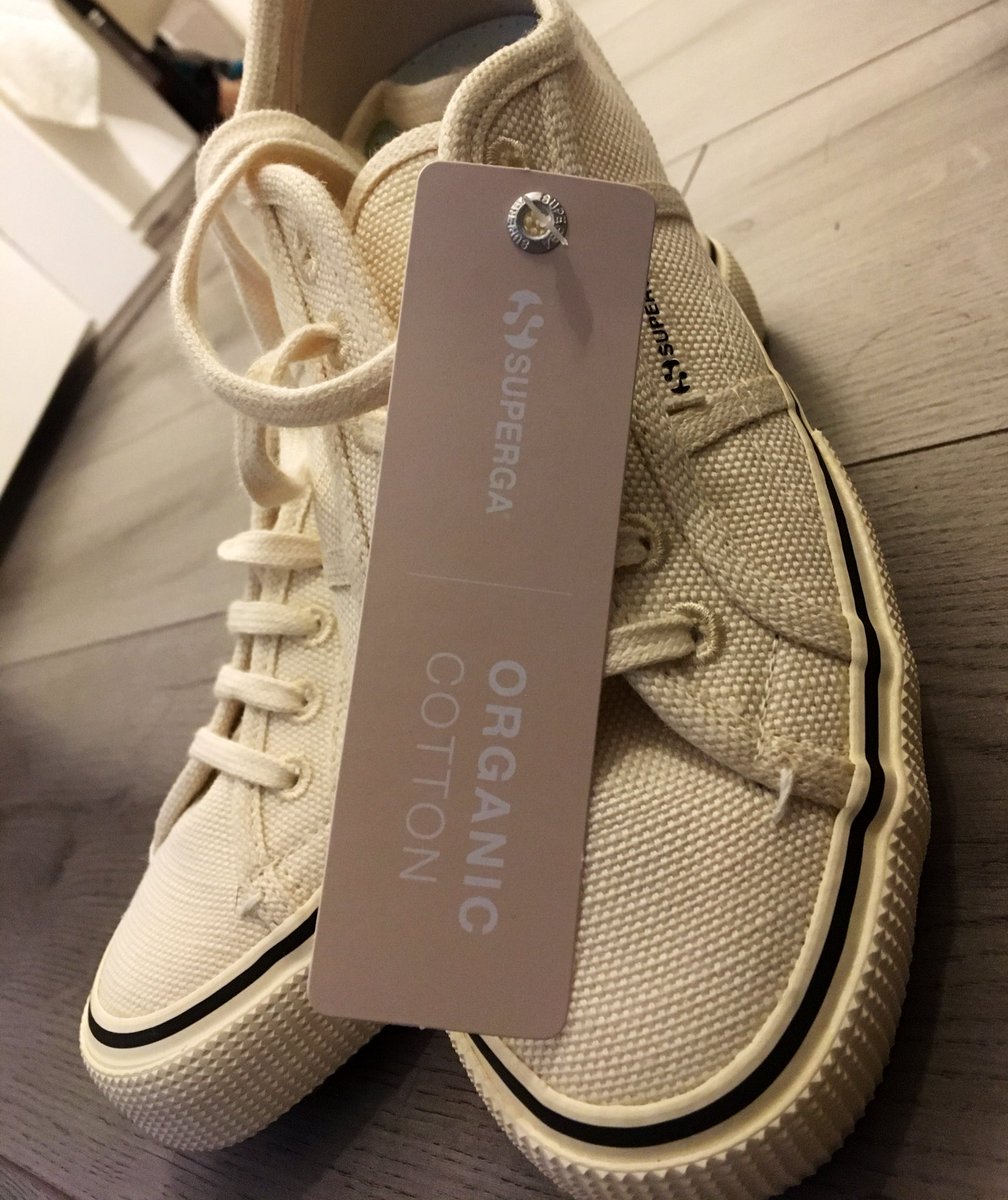 curiouseyesBB's tweet photo. I’ve been too busy being sanctimonious elsewhere I’ve totally neglected to bore you all with my #ethicalpurchasing pics. Here’s the latest #sustainablesuperga @SupergaUK #organicCotton with cork & rubber soles. #plasticfree Tread lightly on this earth. https://t.co/onQ7OzDaFZ
