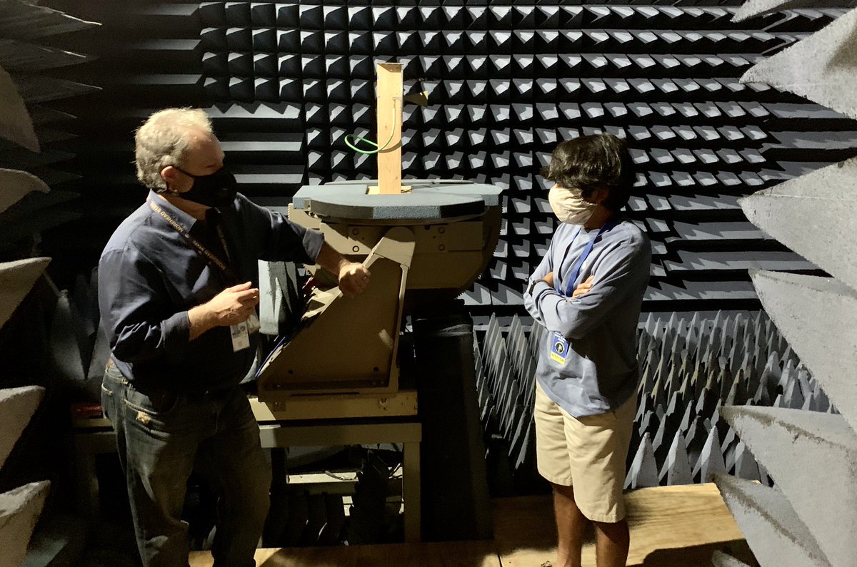 BradKTEC's tweet photo. Proud to take @WHHSKY student @chinmay_tope to visit w/ Dr. Ben Malphrus at @MSUSpaceScience today #SpaceStudent #FutureEngineer #KentuckyAerospace #KentuckyIsAnAerospaceState https://t.co/oURaCBuh0M