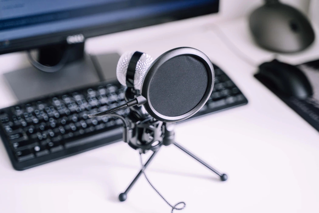 NewWorld_PR's tweet photo. Have a purpose but be flexible and be sure to determine how you want to record. If you're looking to start a #Podcast, check out this guide to hit the ground running. #PodcastingSyndication https://t.co/UlNq4aiM9j https://t.co/obfX7ais7i