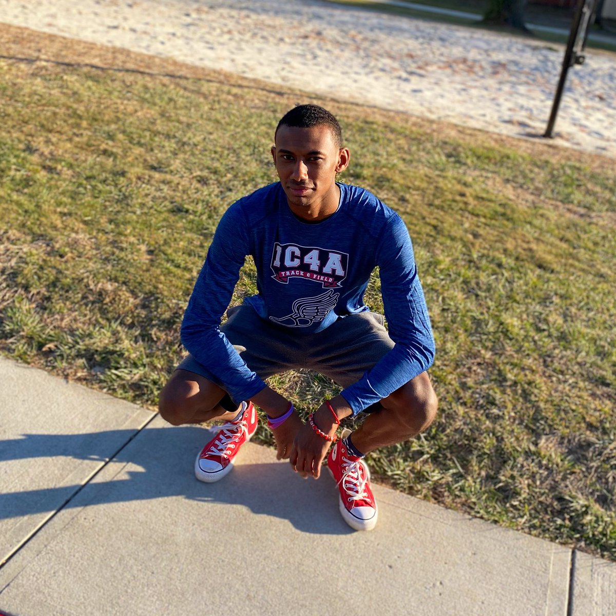 RiderU_SEC's tweet photo. This week’s newest member is PR Chair #2 Tyler Gowdy🥶 “He’s a senior Graphic Design major from Irvington, NJ. “This years team has been working hard to make this year memorable and I’m excited to share our new events through our social media posts” https://t.co/vSzDrLE2fs