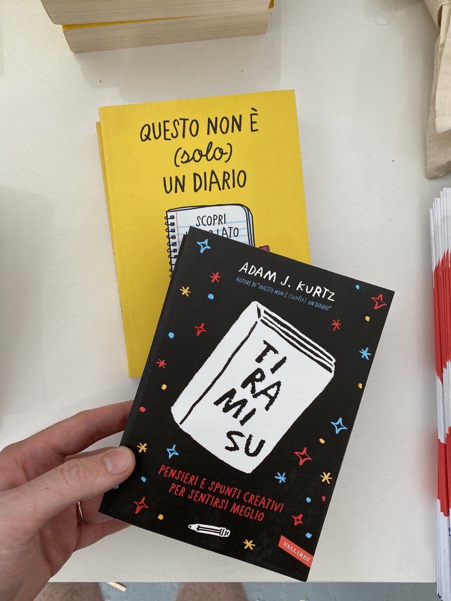 Adam Jk على تويتر Ok I Also Have 8 Spanish Journals If Anyone Has A Group Of Kids Or Students Also Some Italian Dutch Polish And Portuguese Not Pictured Will Send Within