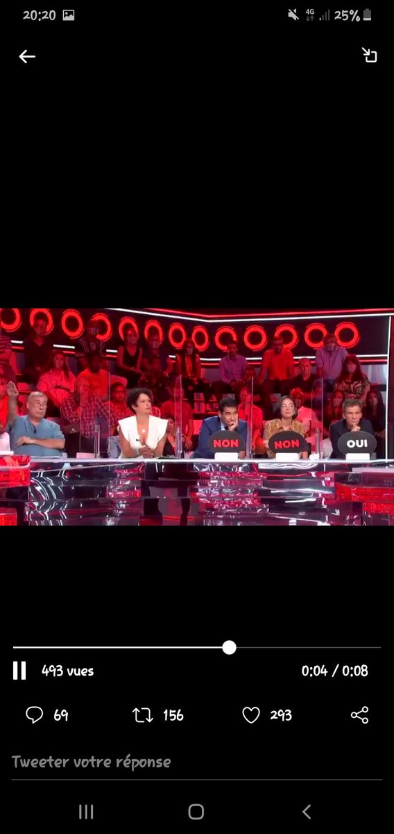 HugoDaSilvaSan9's tweet photo. @TPMP @Cyrilhanouna https://t.co/208UkO9PR6