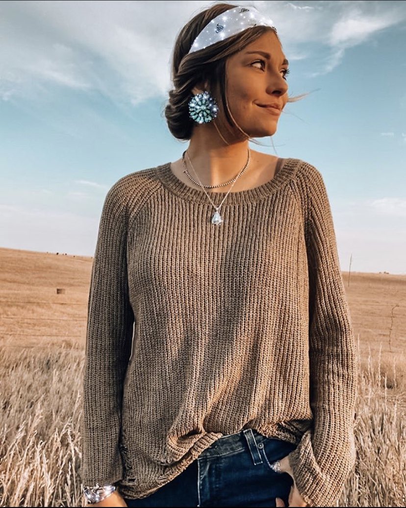 {The Flordi Sweater}