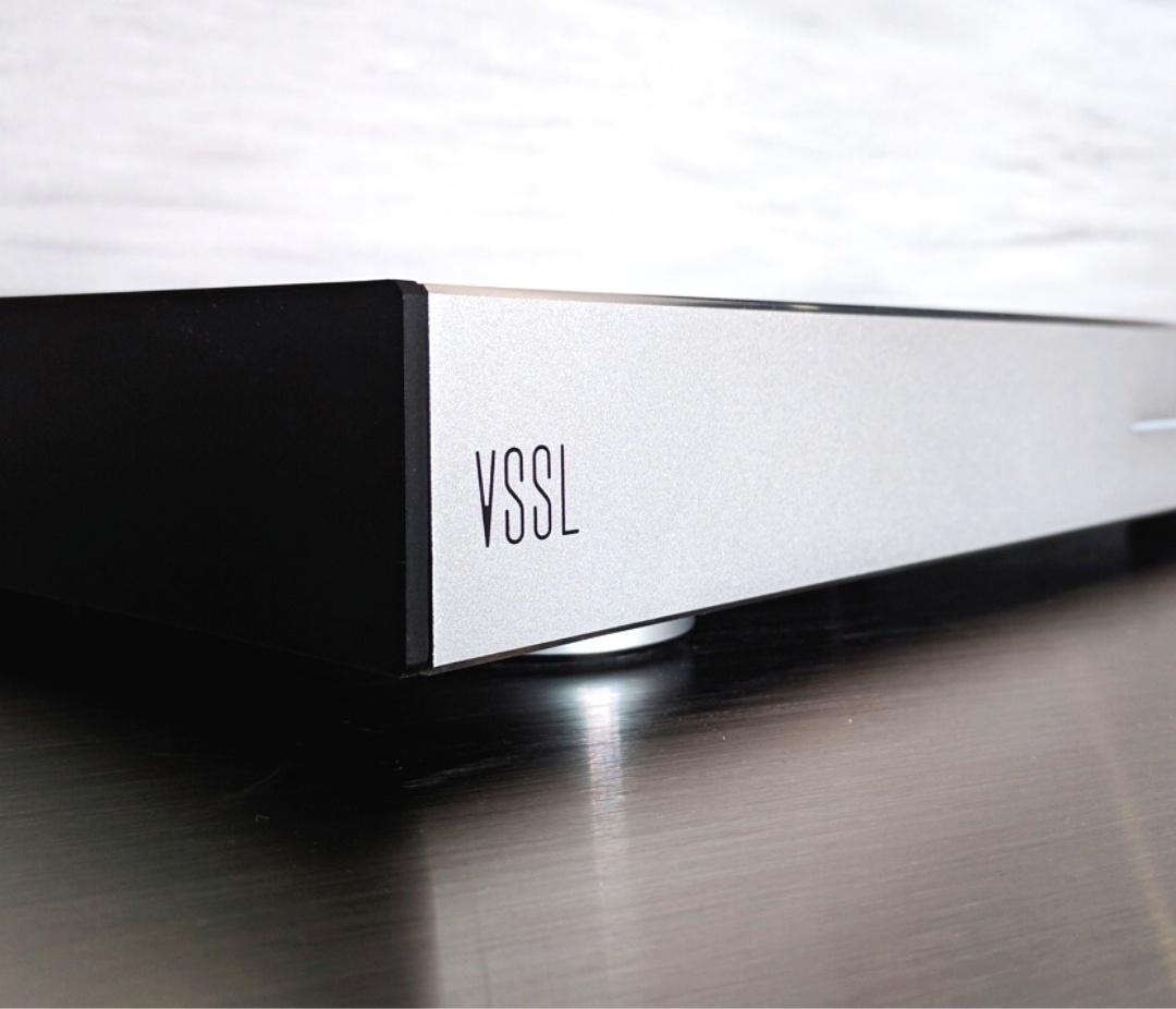 VSSLaudio's tweet photo. Worried about upgrading your home technology?
.
Don't be!
.
Retrofit your audio system with VSSL and upgrade your life with simplicity!
.
#vssl #vsslaudio #soundvisiontechnologies #amplifier #sound #music #audio #musiceverywhere #simple #simplicity #retrofit #setyourmusicfree https://t.co/Qi7GQw5rLz