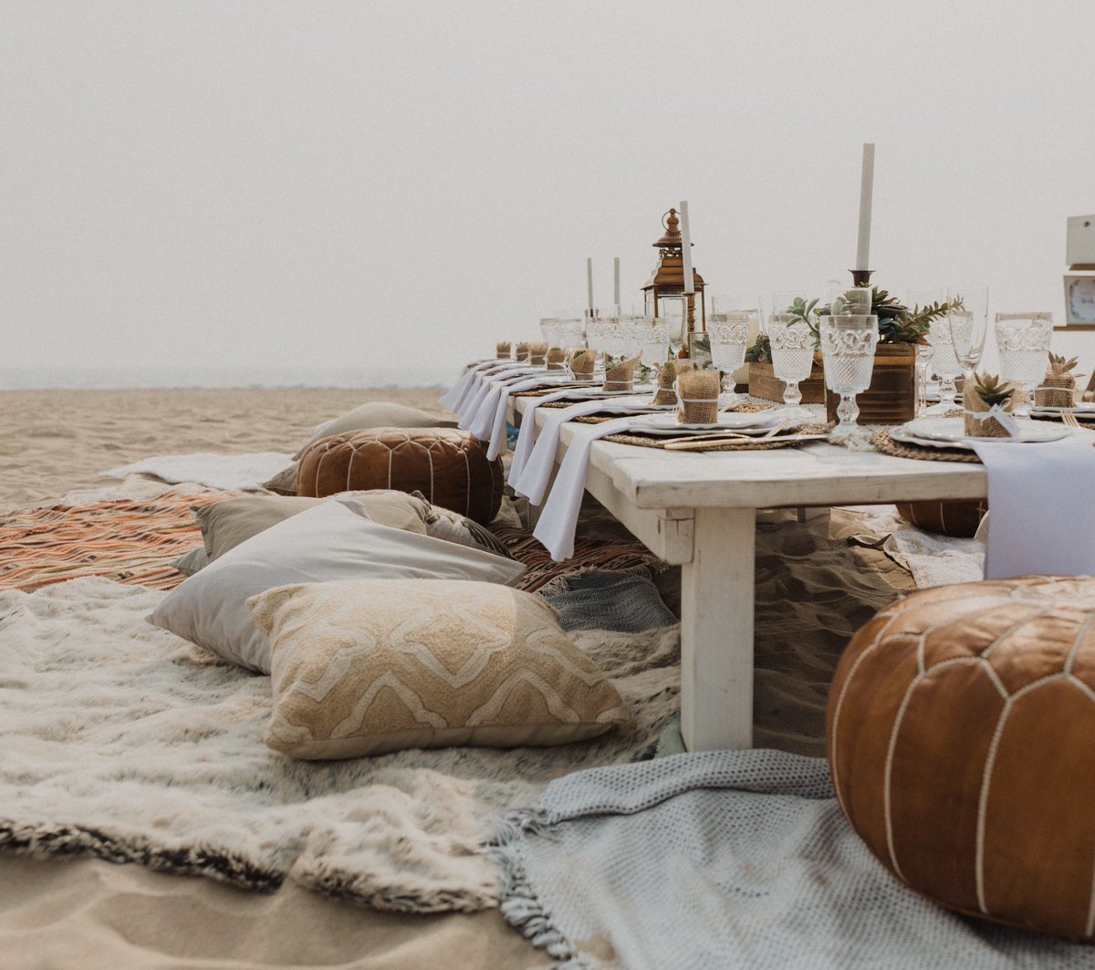 CarolRGracie's tweet image. A little boho sprinkle on the beach for our new baby. #beachbabyshower #bohemian #rusticboho #decor