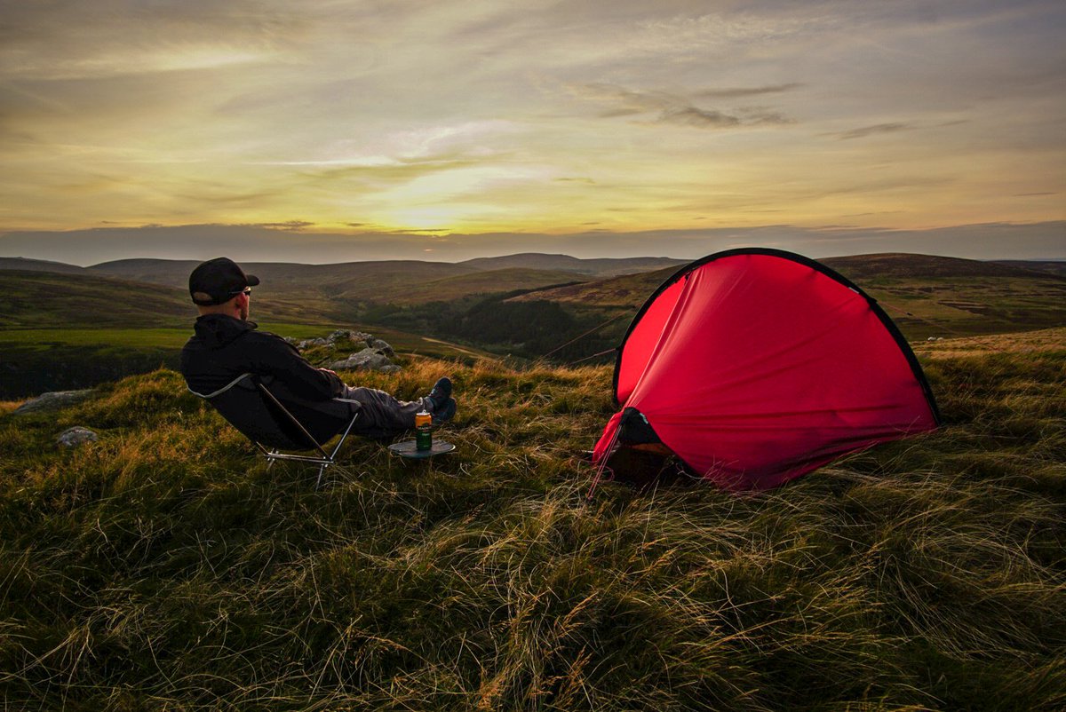 DAVIDMILES6's tweet photo. Tonight's residence.
@Hilleberg 
#leavenotrace https://t.co/q4JxahOyKq