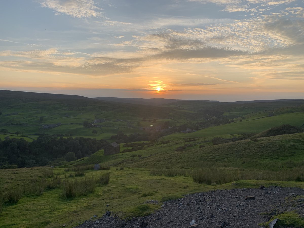 keldcentre's tweet photo. Sunset over #Keld. The Indian summer continues... https://t.co/NxPk6qcKU3