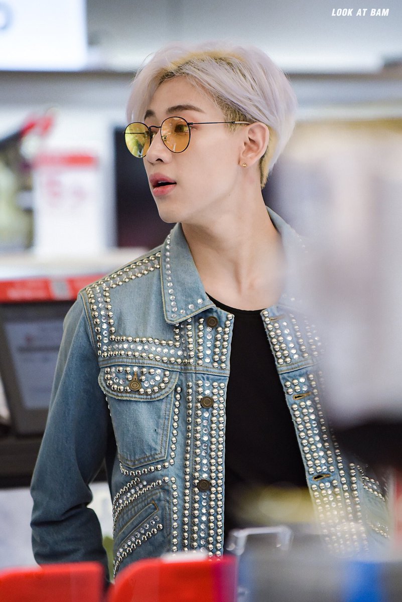 🍑🐰สมเด็จริบบ้อน🐍🚩 tweet media