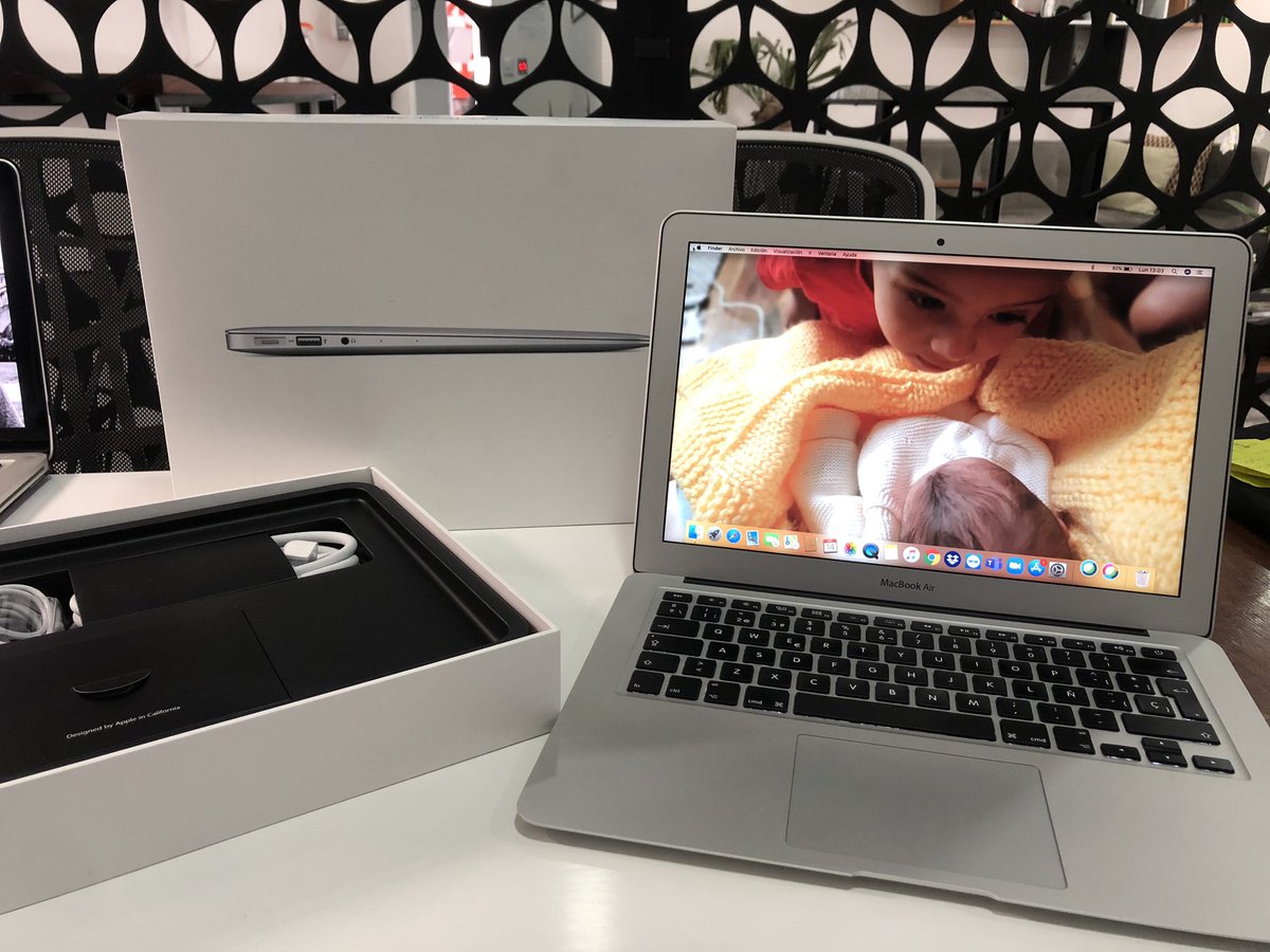YAJOS's tweet photo. LO PEOR DE LO PEOR @palaciohierro @MacStoreMx @Profeco no ven por sus clientes! https://t.co/KzZiL3Cwgh