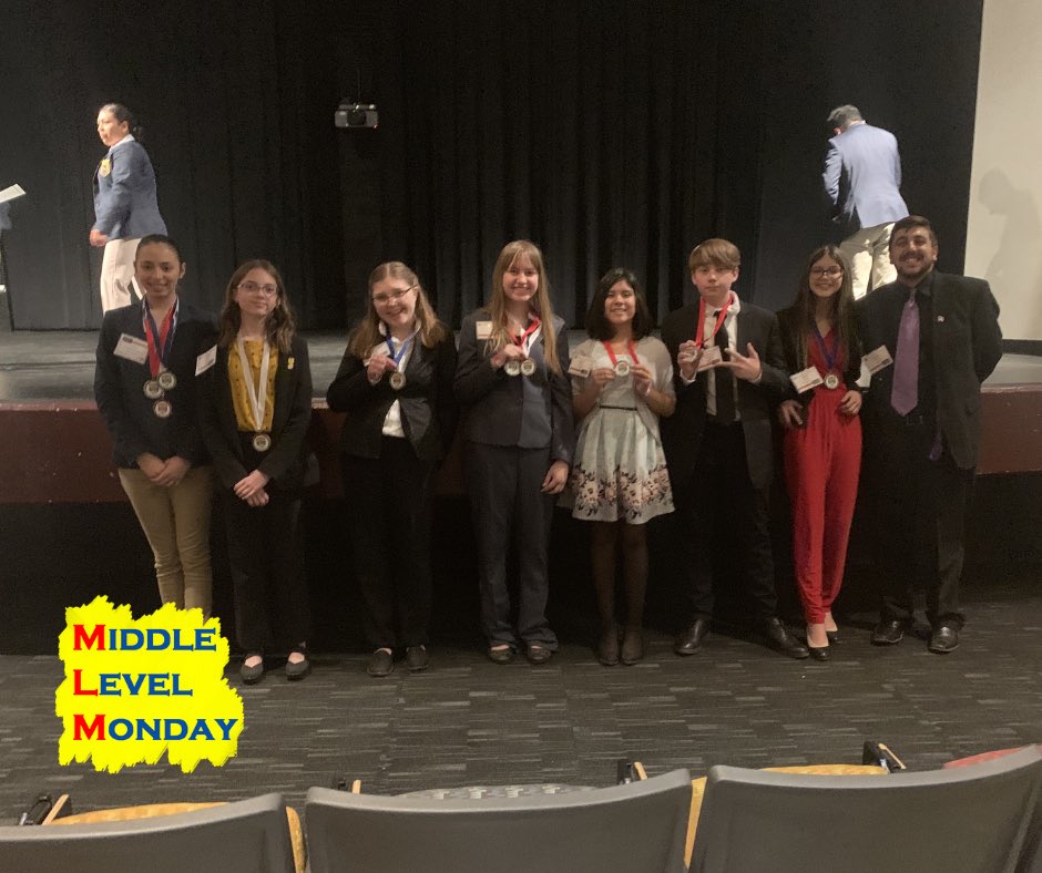 ArizonaFBLA's tweet image. Today on Middle Level Monday, we are highlighting the Vail Academy chapter!

⁃1st Place in Battle of the Chapters 2019 State Leadership Conference
⁃Multiple Bronze and Silver LEAD members 
⁃1st Place Battle of the Chapters 2019 State Leadership Conference

#middlelevel