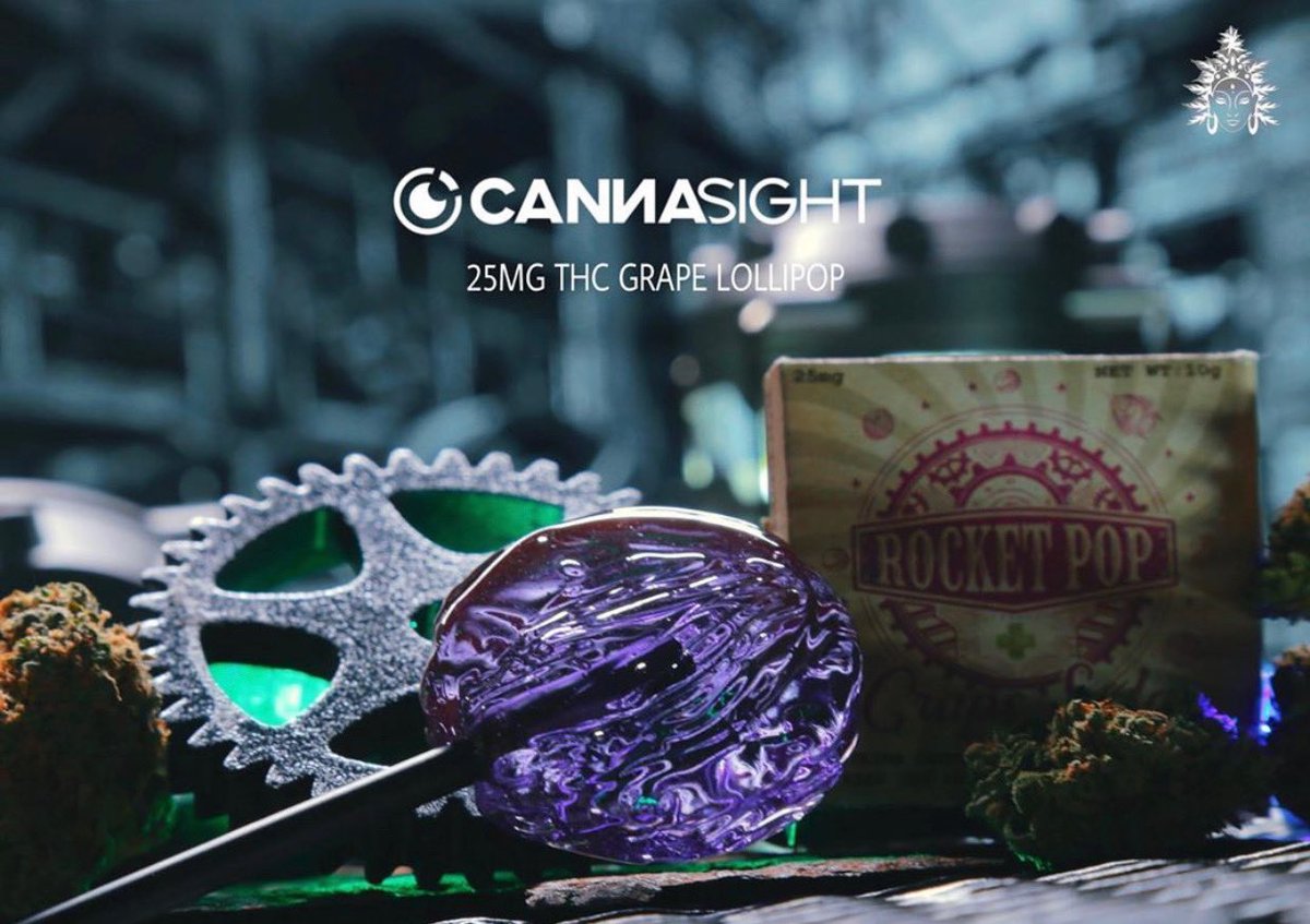 yoshables's tweet photo. Our Rocket Pop lolli in grape flavor 25mgs THC #CannabisCommunity #CannabisMedicinal https://t.co/jOaNft5JcV