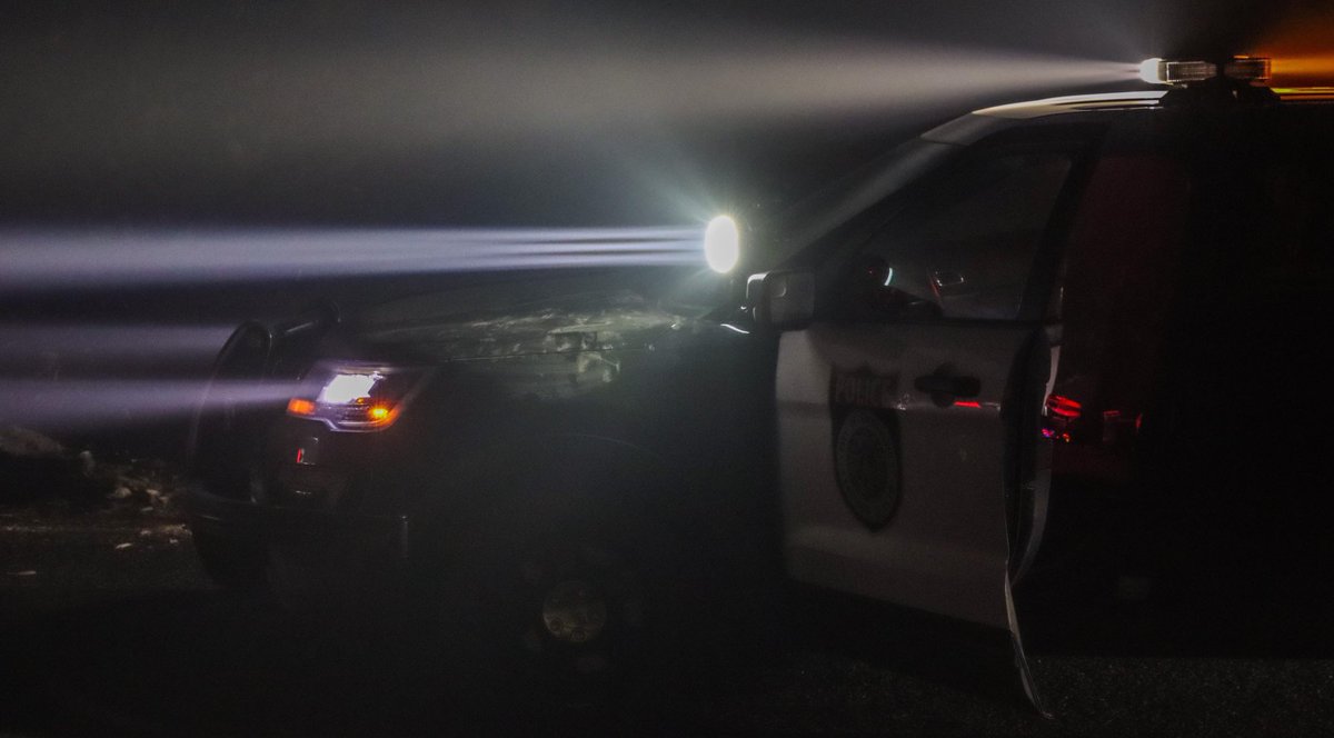 SacPolice's tweet image. 🔥These photos of SPD Officers in the North Complex /Bear Fire were sent to us by a follower and we are very thankful . We are heart broken for all those lost in these horrific fires. #sacpd #northcomplexfire #bearfire #cafires #cawildfires #westcoastfires2020 #wildfire