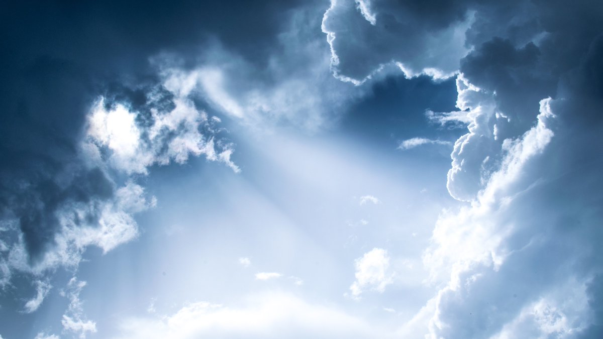metaurusllc's tweet photo. We think there’s breaks in the clouds. Could see ~15% and ~25% upside for ’21 and ’22 S&amp;P 500 Div Futures, respectively, from current mkt prices if some recent estimates for S&amp;P 500 divs pan out… north of $59 in ’21 and $64 in ’22. Dividends, a new asset class. https://t.co/wGXmeznIOq