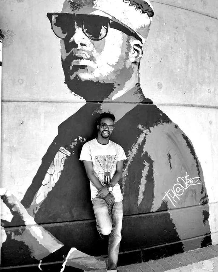 PapaChesta_'s tweet photo. Since it's Jabba's birthday I wanted to thank @ThatoSBK for painting this amazing mural of the Legendary Motswakolista. May you continue to rest is power grootman.

Hao sa tlale wa dutla 🌱 https://t.co/MzW2IAcmoB