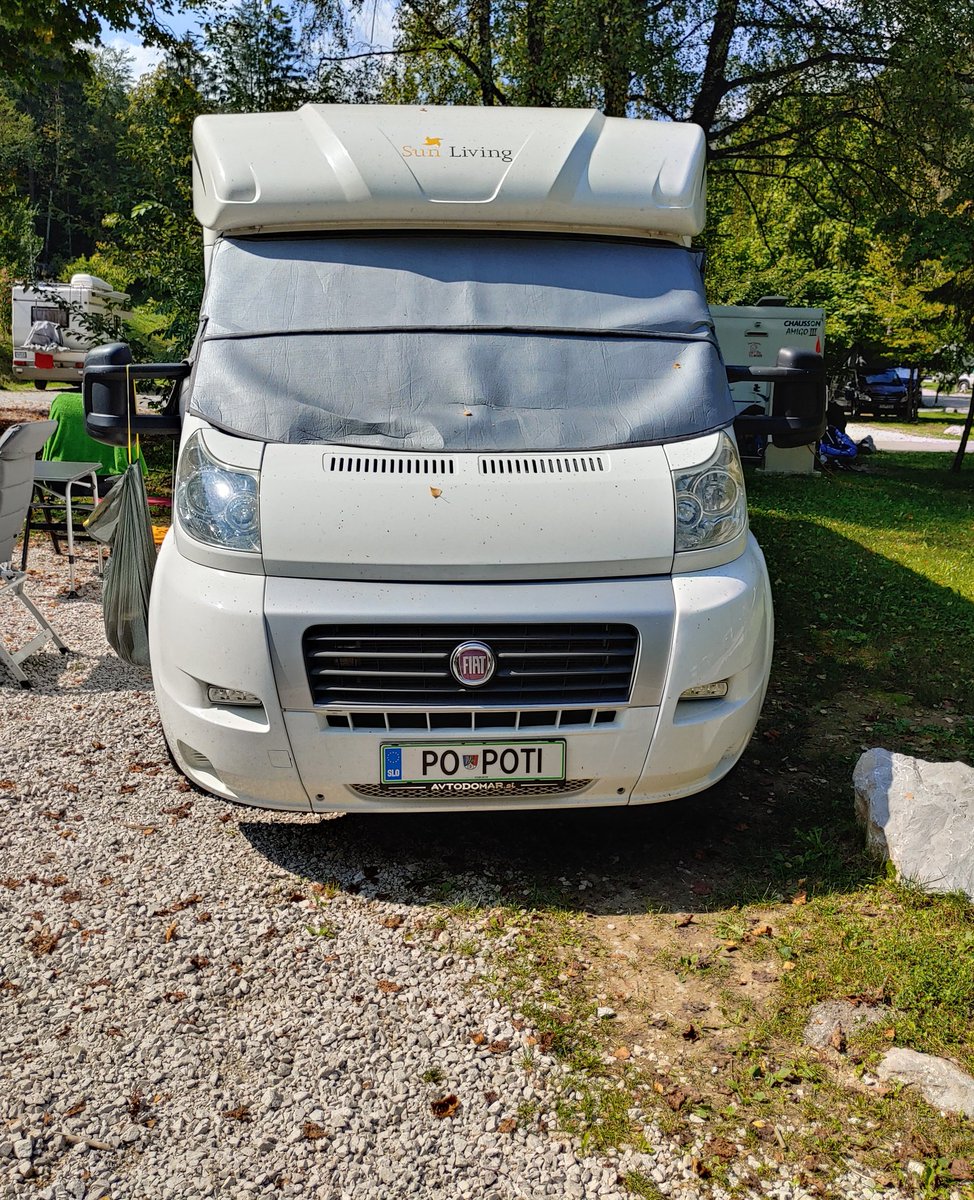 Avtokampi's tweet photo. Avtodomarji presenečajo ... #registrska @had #popoti https://t.co/d3J8uIzB46