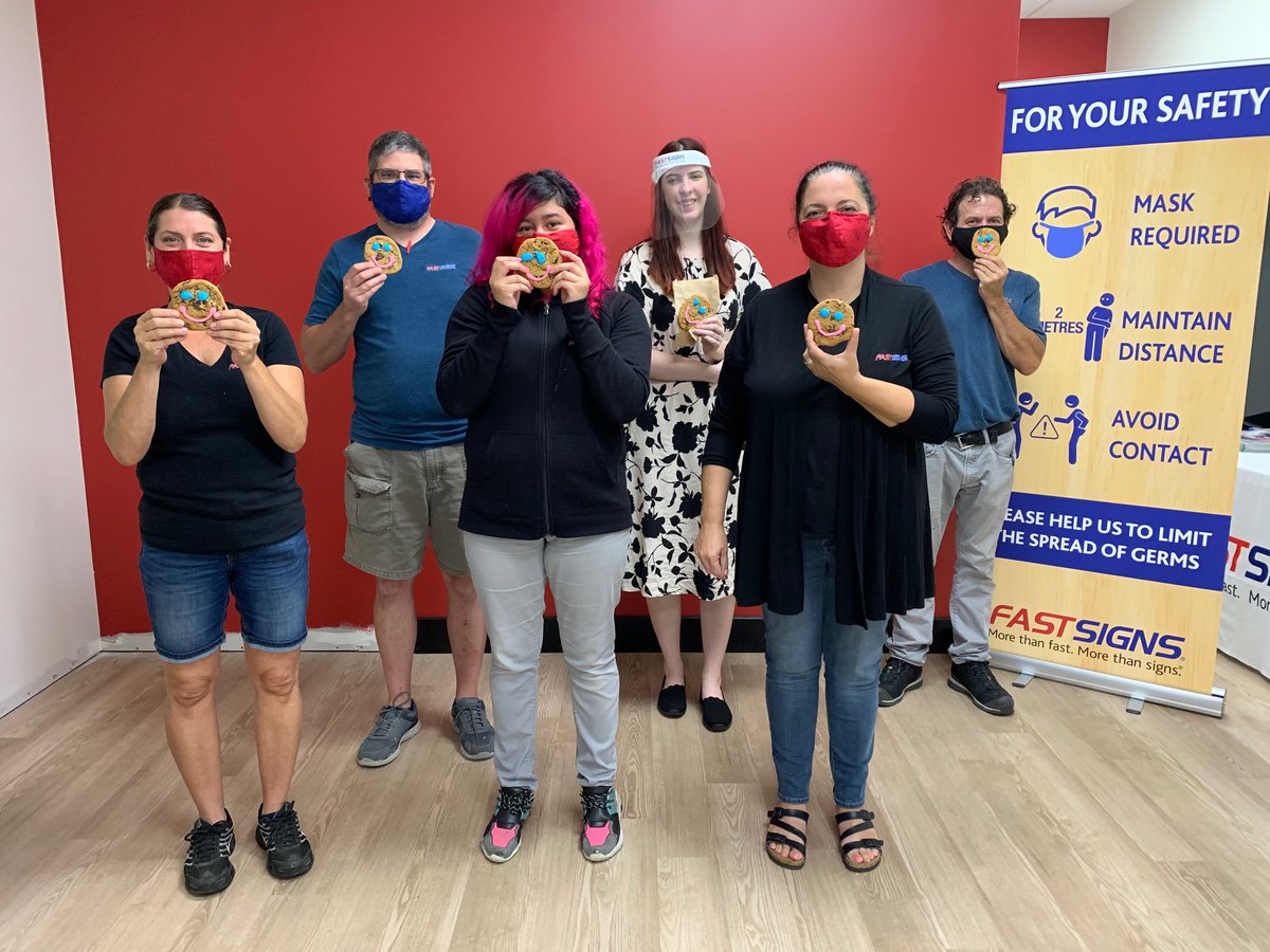 FASTSIGNS658's tweet photo. A reason to smile, it's that time of the year again, Smile Cookie! From today until September 20th, Tim Hortons will donate the full $1 to local charities such as @JMCCentre and W.E. Care for Kids! Let's all get our smiles on and buy a cookie or two! #SmileCookie #FASTSIGNSCares https://t.co/h3IirjWzPU