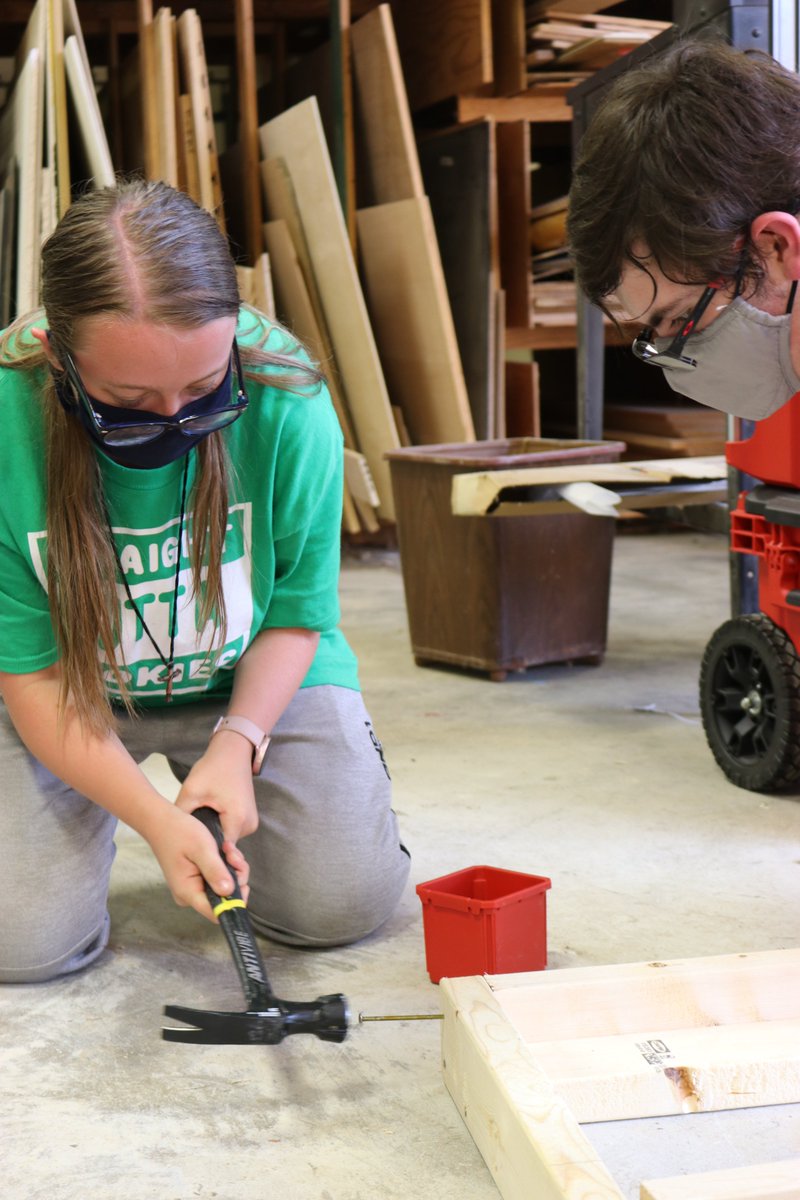 GCCCBroncbuster's tweet photo. Check out our high school Carpentry students working hard building their first shed today! Keep up the great work, BUSTERS! ⛏🔨📸🤗
#FromHere #BusterNation #GCCC #CarpentryProgram https://t.co/dnj7lch442
