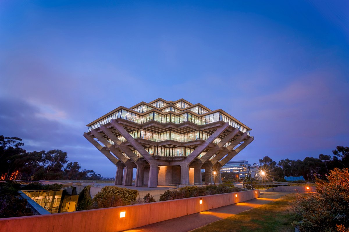 UCSDnews's tweet photo. U.S. News &amp; World Report ranks @UCSanDiego the 8th best public university in the nation, up two spots compared to last year. #ucsd https://t.co/VMLACvTCZT https://t.co/G57ZEqACCh