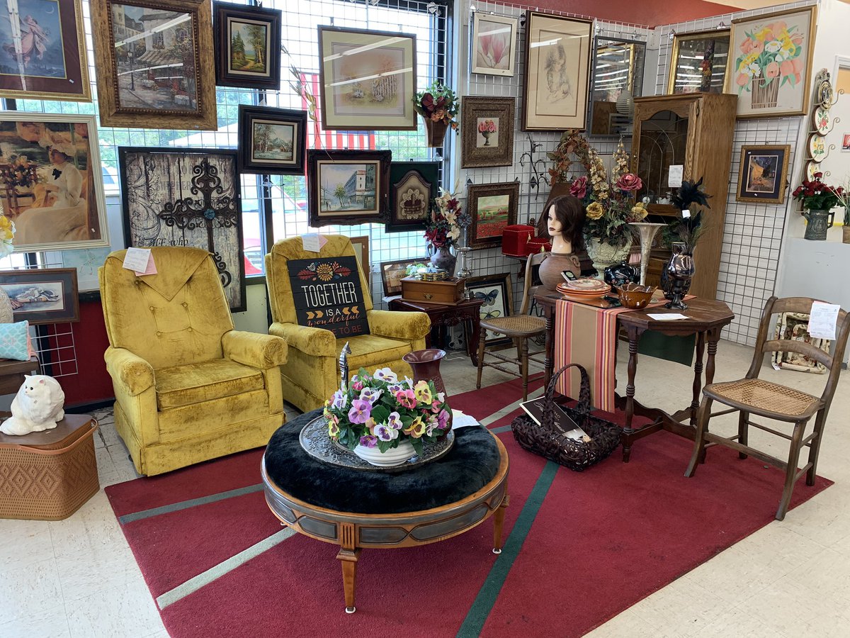A little bit of everything at our Janesville store. (1819 Center Rd) 

#janesville #wisconsin #thrift #thriftstore #vintage