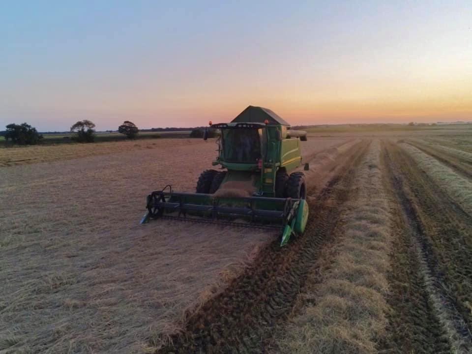Agronomysilvers's tweet photo. Combining nearly finished for 2020 up here in Lancashire @AgriiUK #2020harvest #supportbritishagricultre๐ฌ๐ง #hillmaster #johndeer #letsdothis https://t.co/vB4q4K2suZ