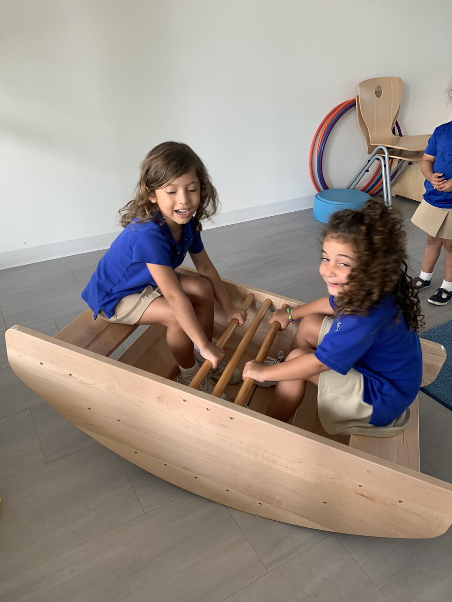 MsJodi_CIS's tweet photo. Excited to have our first Lunch Bunch today! #cisinspires #SEL https://t.co/dJD6pLrajj