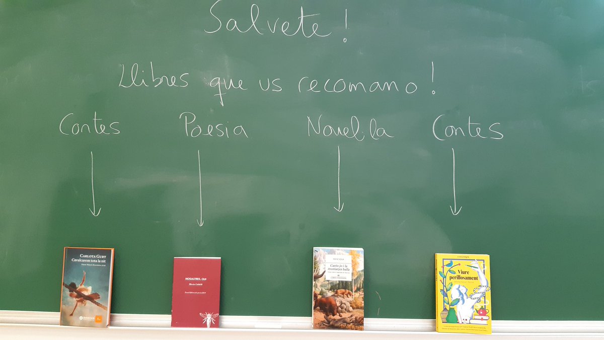 BastonsMontse's tweet photo. Després de 6 mesos, tenia ganes de guix i pissarra (@educaciocat)!
Malgrat #mascaretes, #hidrogels i distàncies, és un luxe i un goig tornar a l'#escola compartint #versos d'#EmilyDickinson, parlant d'#Antígona i recomanant #llibres (@GemmaPasqual @mireia_calafell @CarlotaGurt). https://t.co/KhzVarg2je