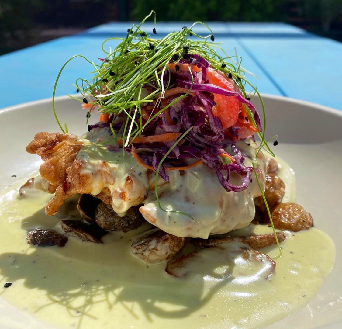 PITCHPIZZERIA's tweet photo. #WOW Chicken Fried Chicken is the wonder of the week! Come enjoy the patios this week!
https://t.co/88t73Ssw3g #pitch #omahalunch #omahalunchspecial #supportlocalomaha #omaha #dundee #patioweather #luvpitch https://t.co/VF1L9t3uMR