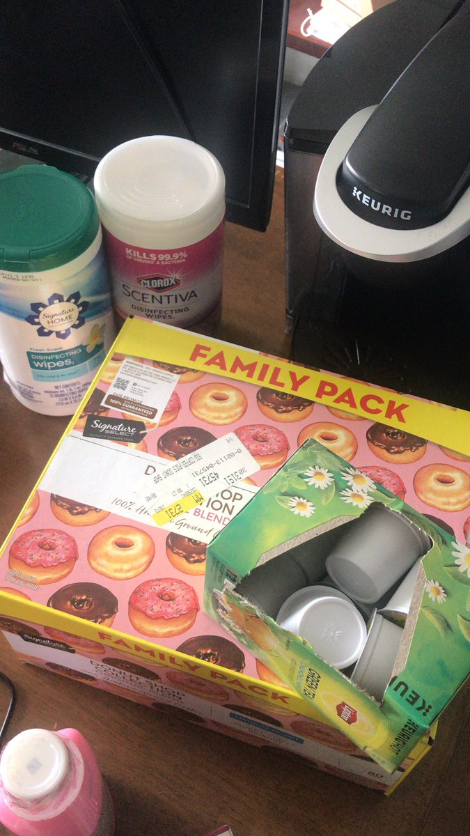 zachbinkley's tweet photo. Outside of securing my entire analytics library today from campus... I’d say the worth of these items are immeasurable. 
#coffeefordays #ancientwipesfrom2019 https://t.co/30znfcQW8N