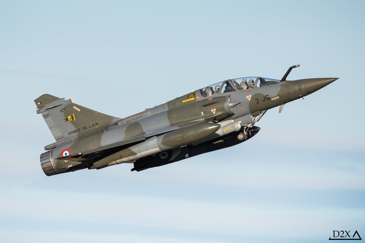 D2Xaviation's tweet photo. Dassault Mirage 2000D N°601 3-JG taking off from Nancy Ochey AB few weeks ago.
https://t.co/0JrkVuEzpn
#dassault #DassaultAviation #Mirage #2000 #aircraft #aircraftphotography #plane #planespotting #fighterjet #airforce #nancy #ochey #airbase #navarre #lorraine #france #canon https://t.co/FhdDRcNiWX