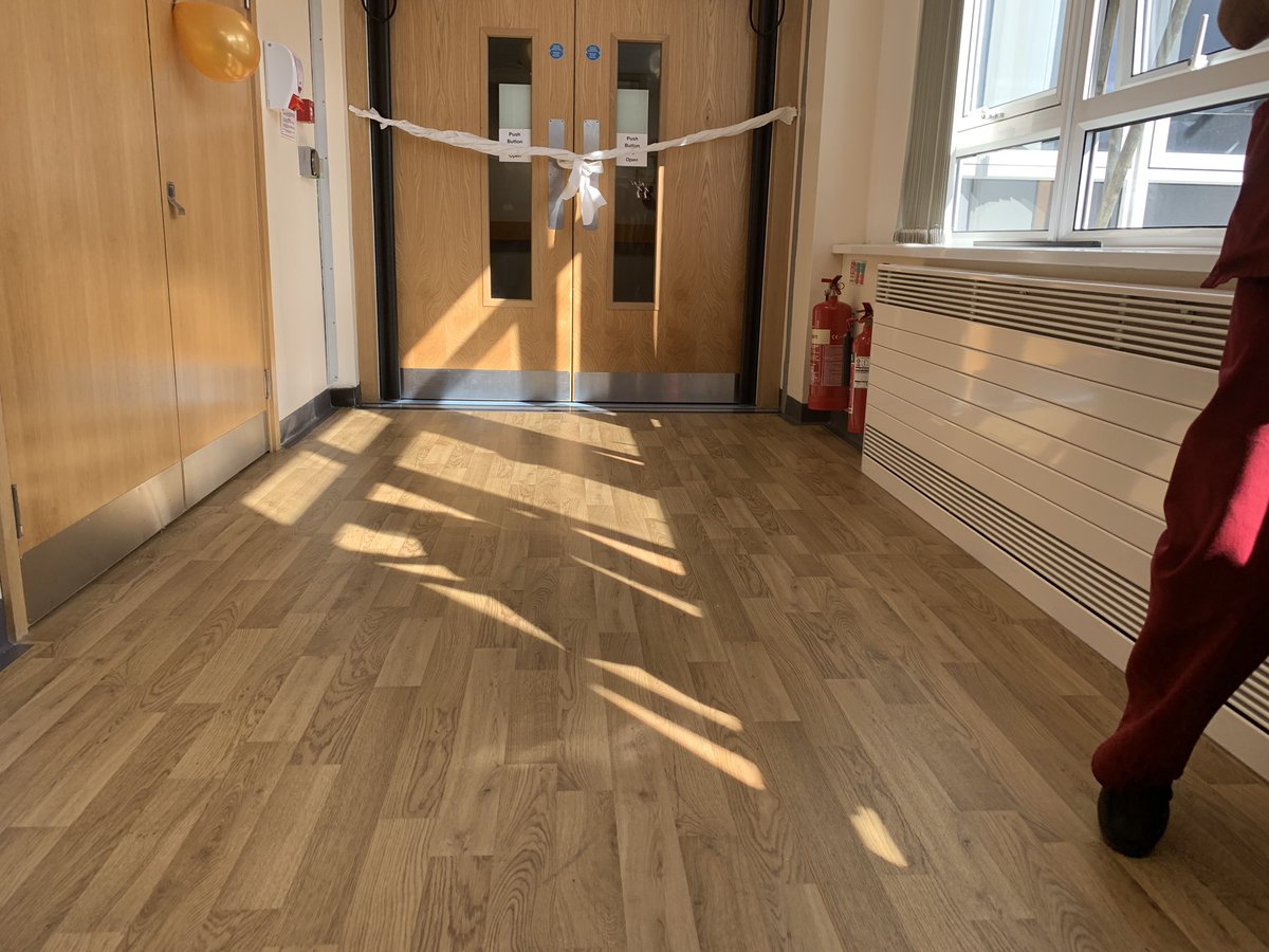 lkm4848's tweet photo. Today was the start of a #newadventure in #Frailty. A Unit solely to care for Frailty patients has opened..#WGH
Our Patients have a dedicated #medical and #nursing staff with #occupationaltherapy and #physiotherapy support. #72hrs #proudwardstaff #studentenvironment #letsgetgoing https://t.co/SFraVwFRr6