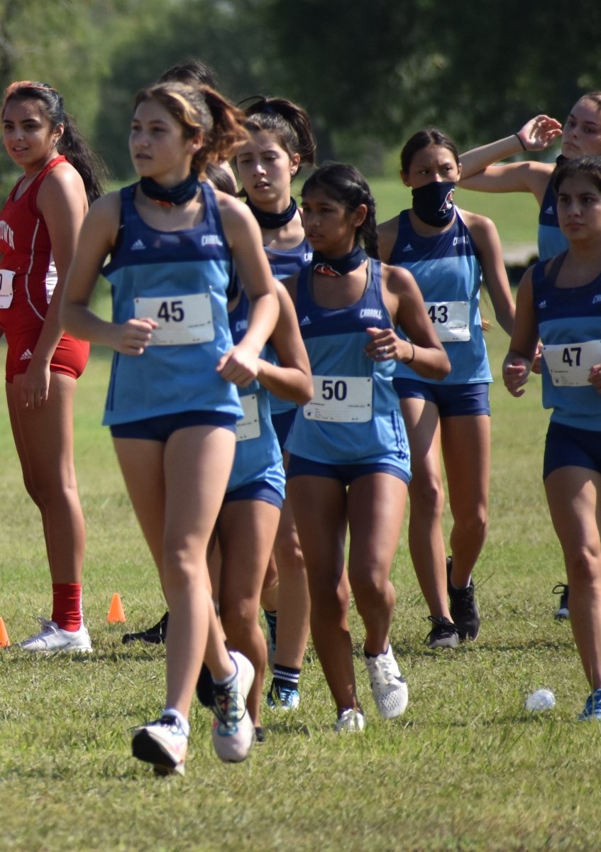 Coach_Jensen07's tweet photo. 1st XC meet this past Saturday in Kingsville. Very proud of these young ladies. https://t.co/aLnioTEGfb