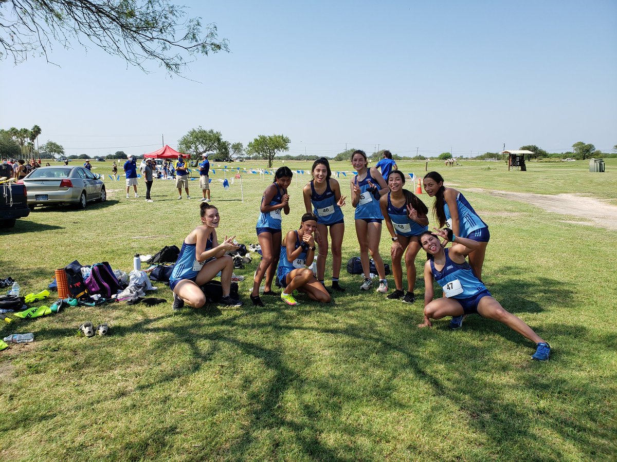 Coach_Jensen07's tweet photo. 1st XC meet this past Saturday in Kingsville. Very proud of these young ladies. https://t.co/aLnioTEGfb